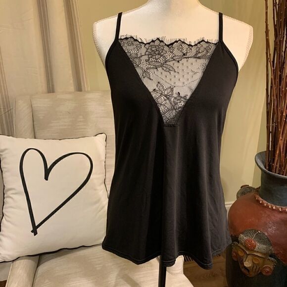 Pretty sleepwear tank 🖤  - Picture 1 of 4